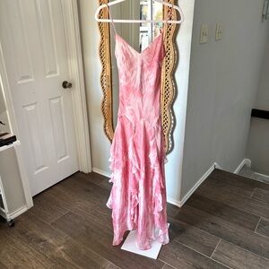 BCBGMAXAZRIA / Vintage 100% Silk Ruffle Tiered Pink Floral Dress